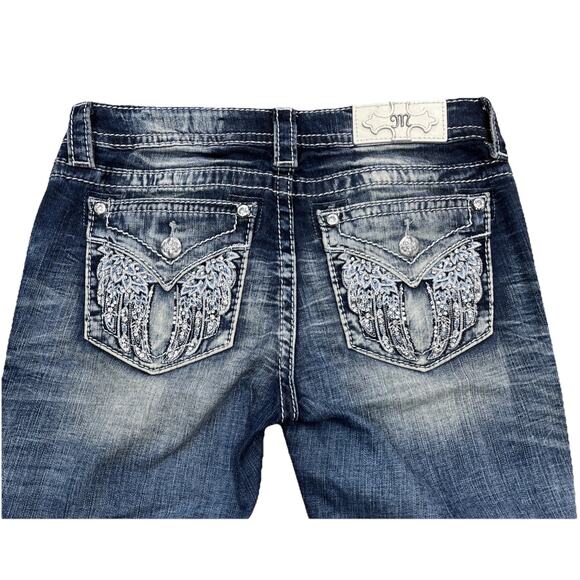Miss Me Jeans Capris Crop Women’s Size 26 Mid Rise Embellished Medium Wash Denim - Picture 1 of 14